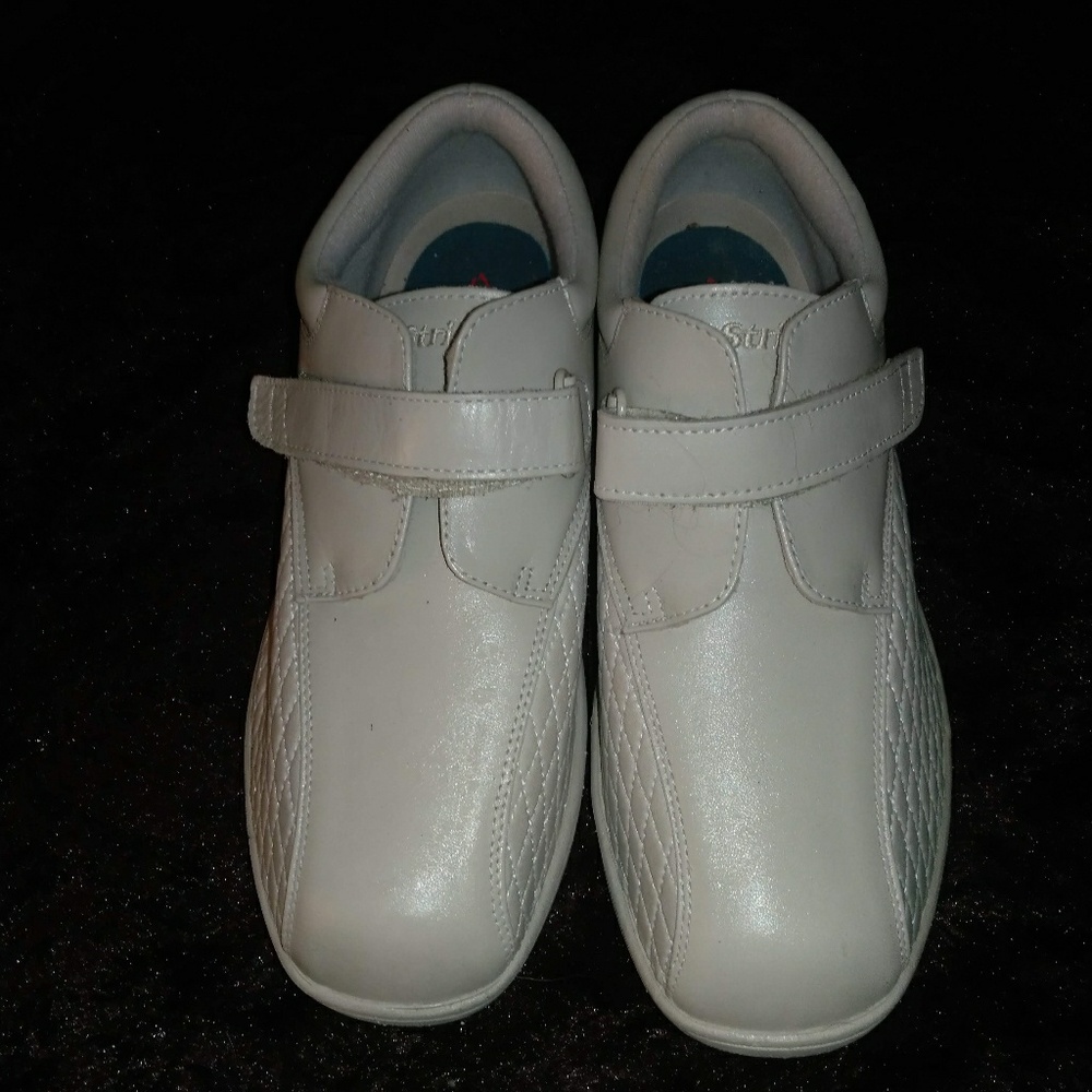 Men's InStride shoes size 10w